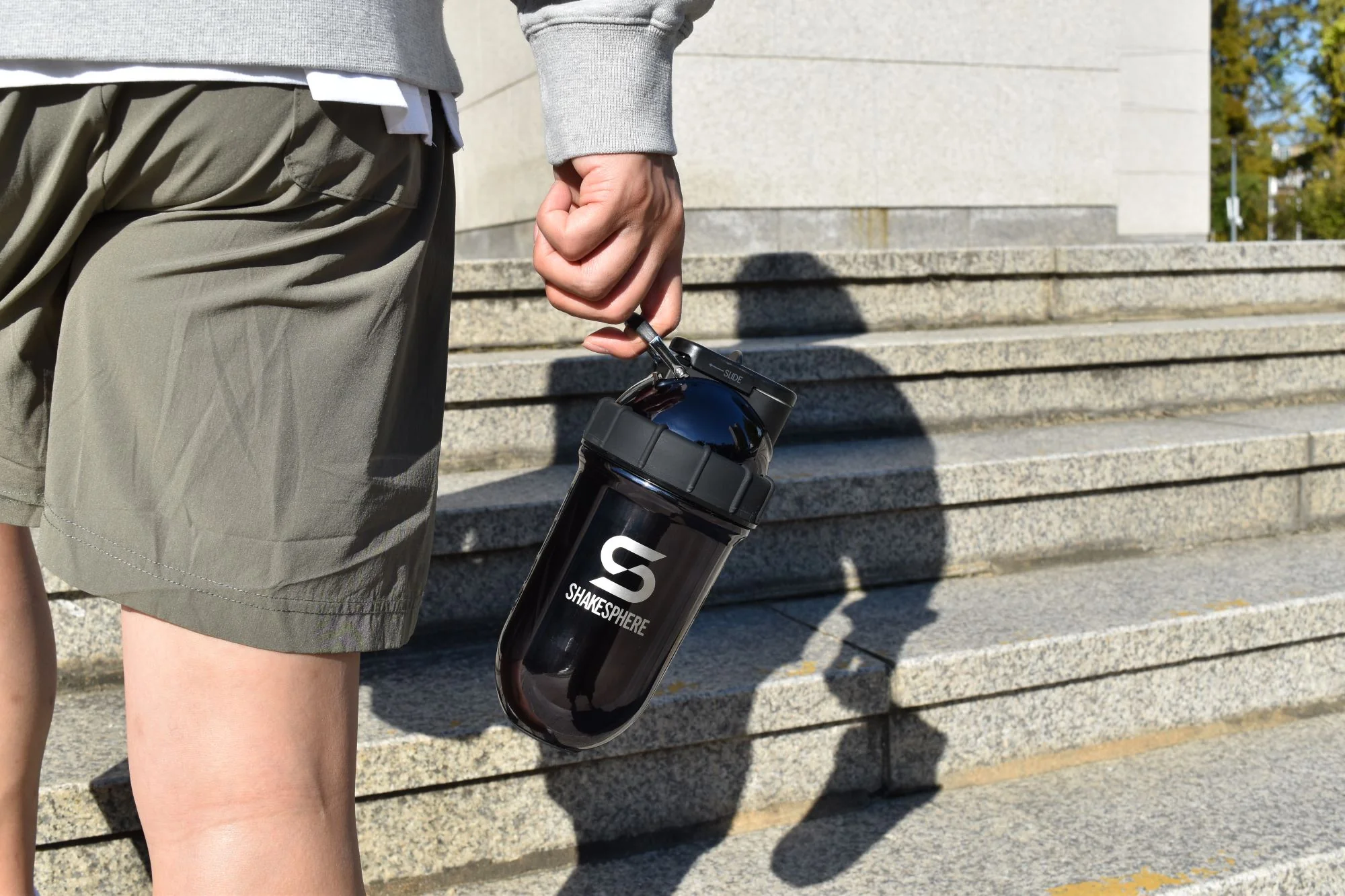 Protein shaker bottle 24.6 Fl Oz Double Wall Steel Mirrored Black - Image 16