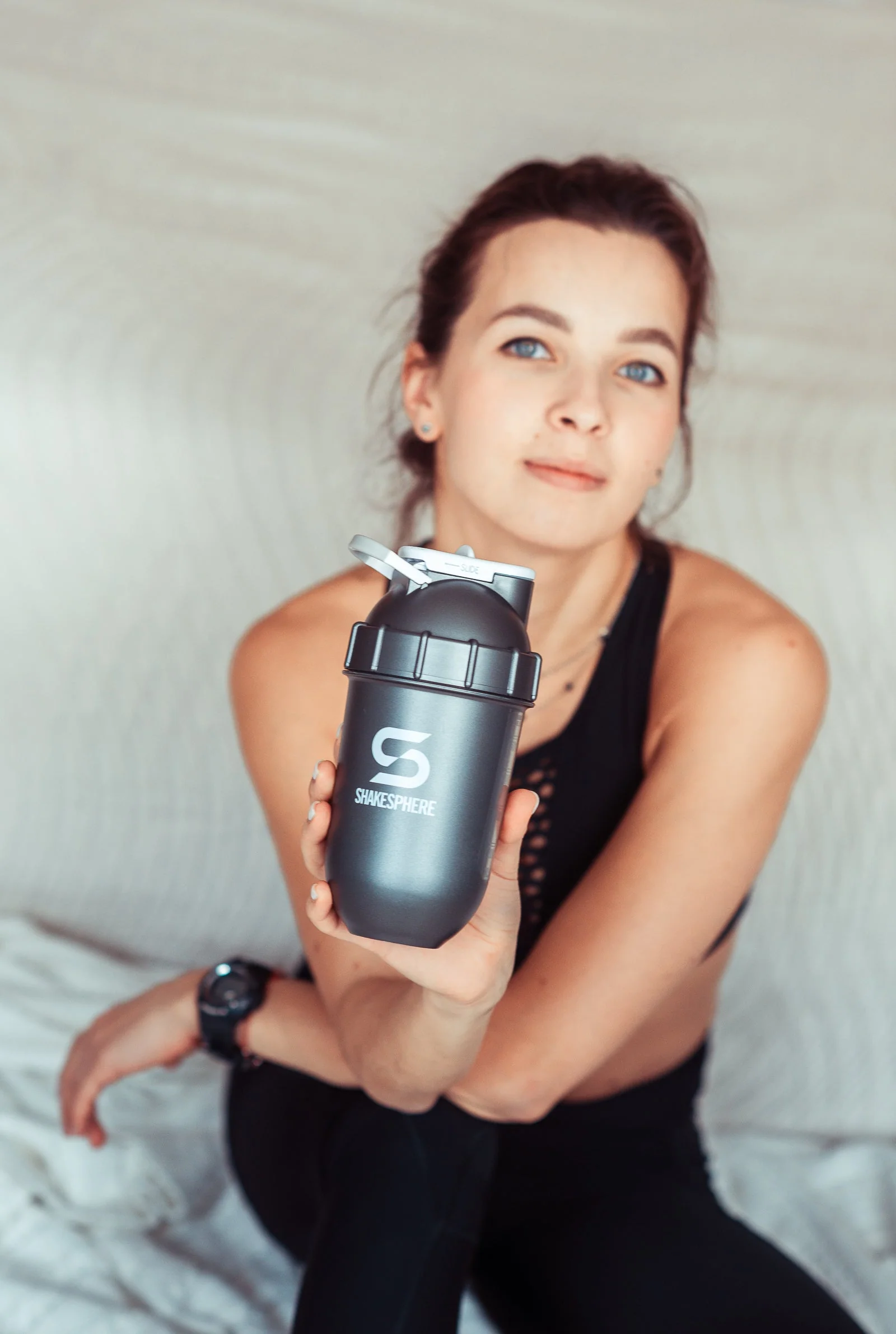 Protein shaker bottle 700mls "Tumbler View" Gun Metal/White Logo/Clear Window - Image 6