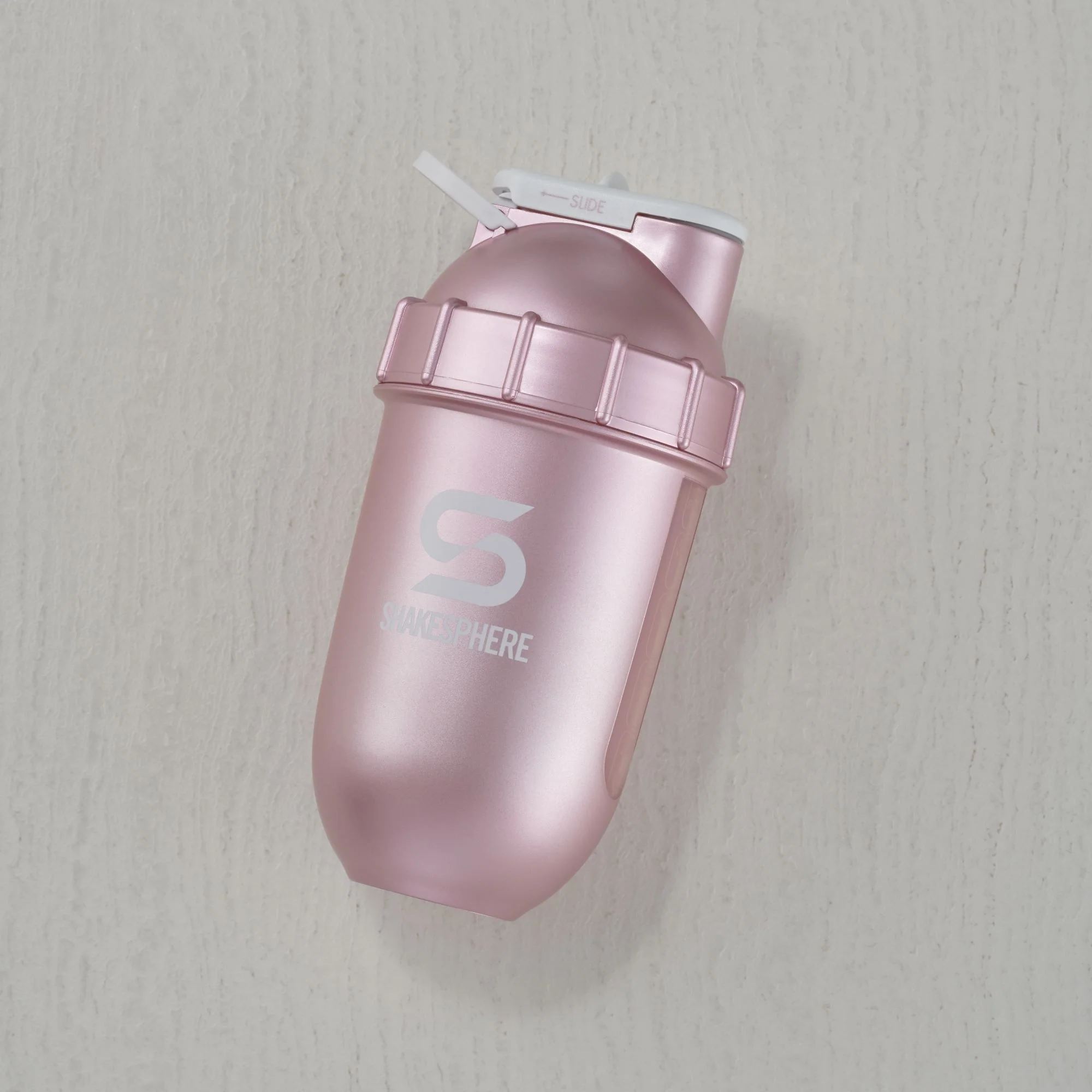 Protein shaker bottle 24.6 Fl Oz ShakeSphere Tumbler View Rose Gold/White Logo/Clear Window - Image 8