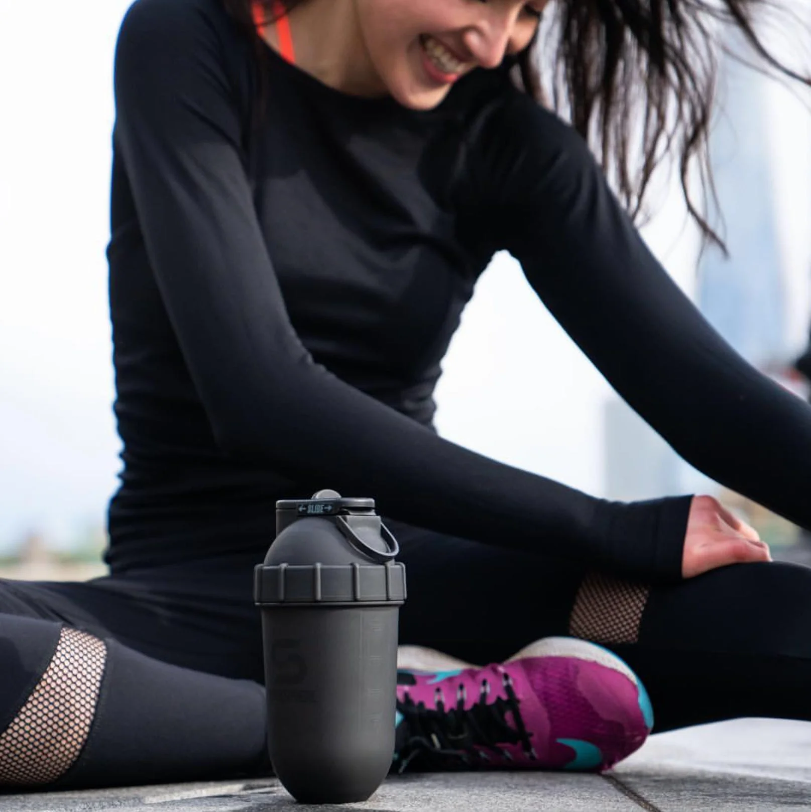 Protein shaker bottle 700mls "Tumbler Original" Matte Black/Black Logo - Image 5